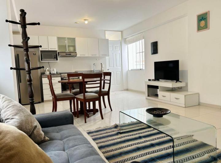 Nice 1b Miraflores Appartement